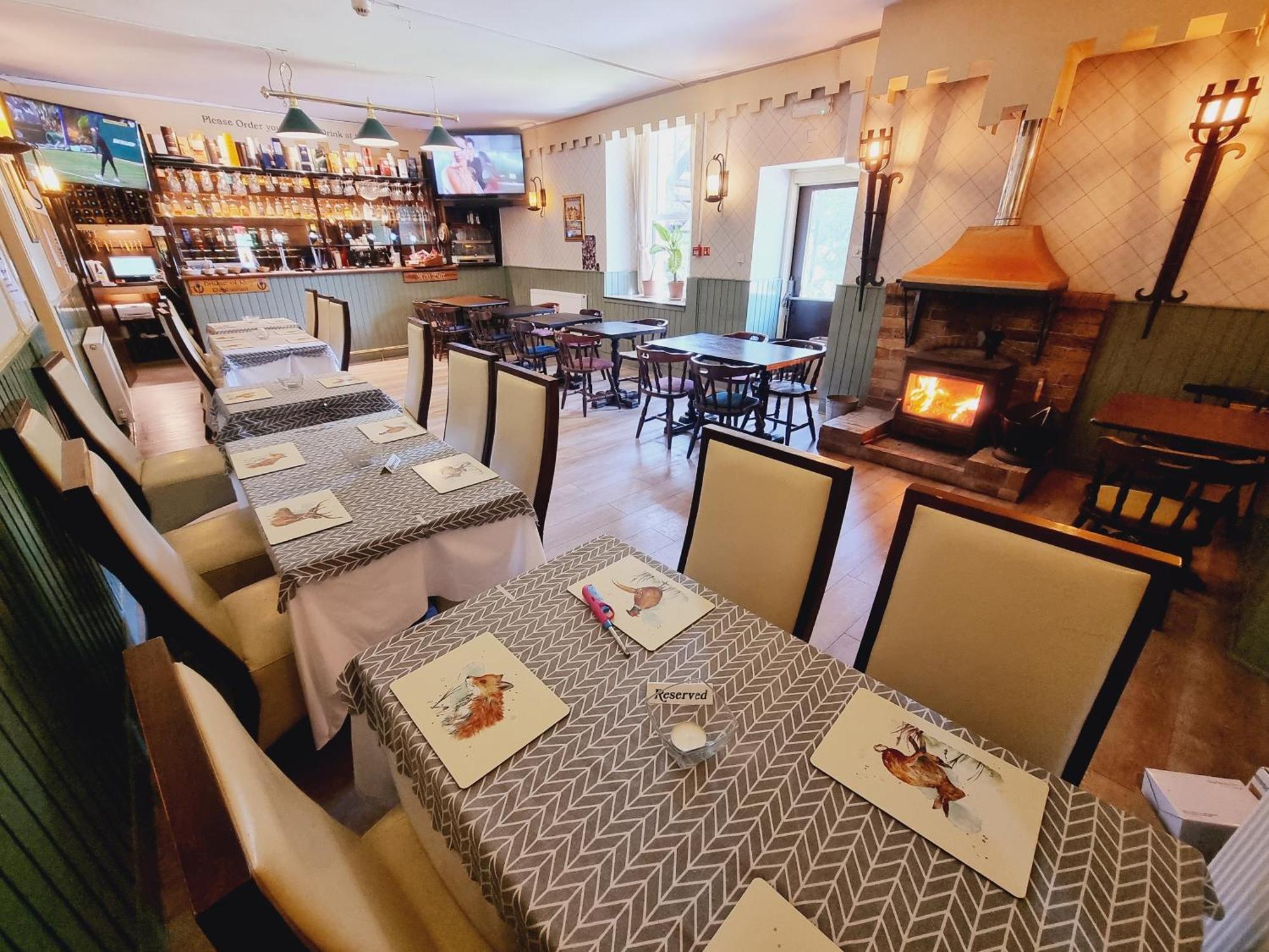 Roy Bridge Hotel Fort William