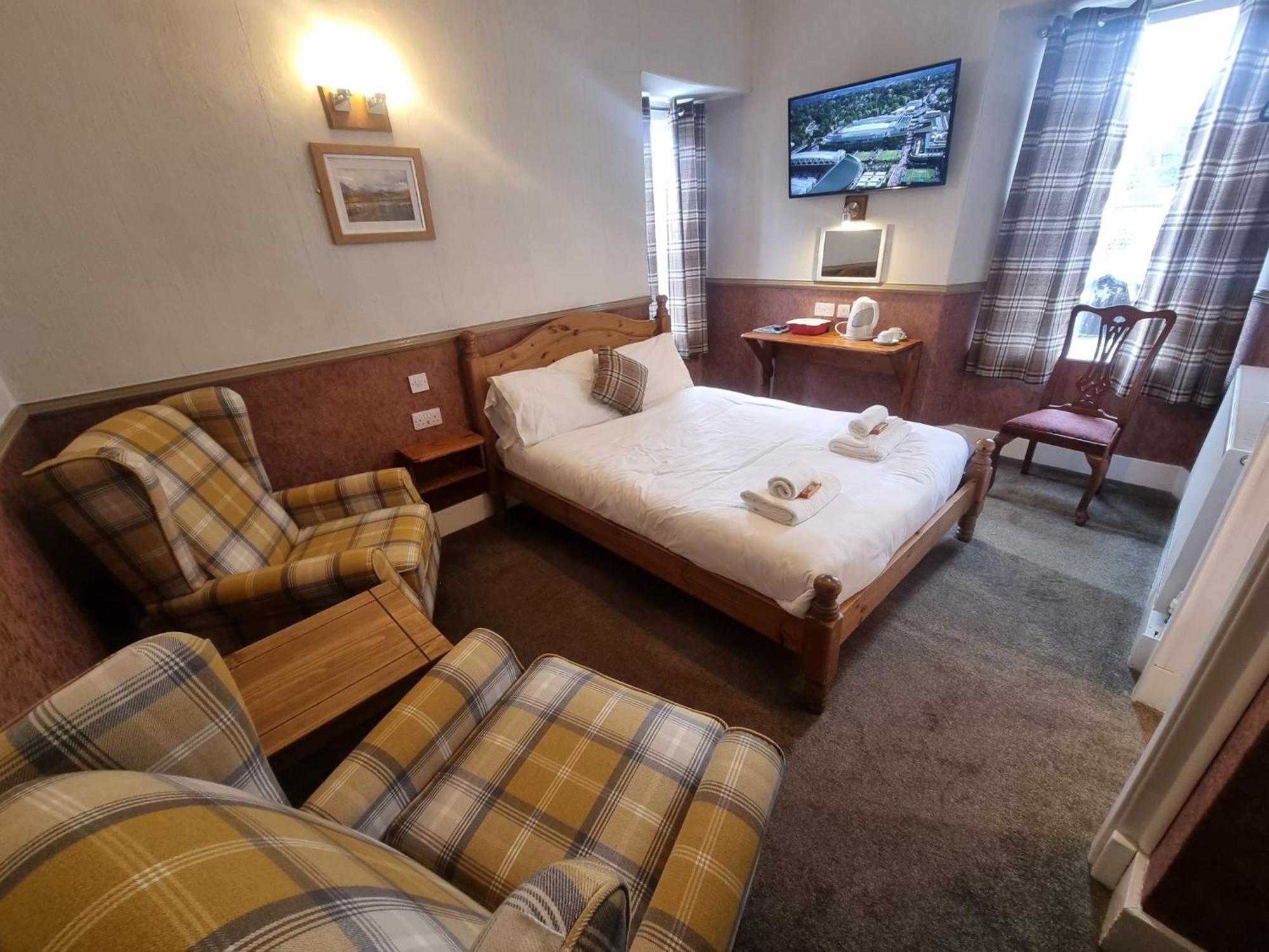 Roy Bridge Hotel Fort William