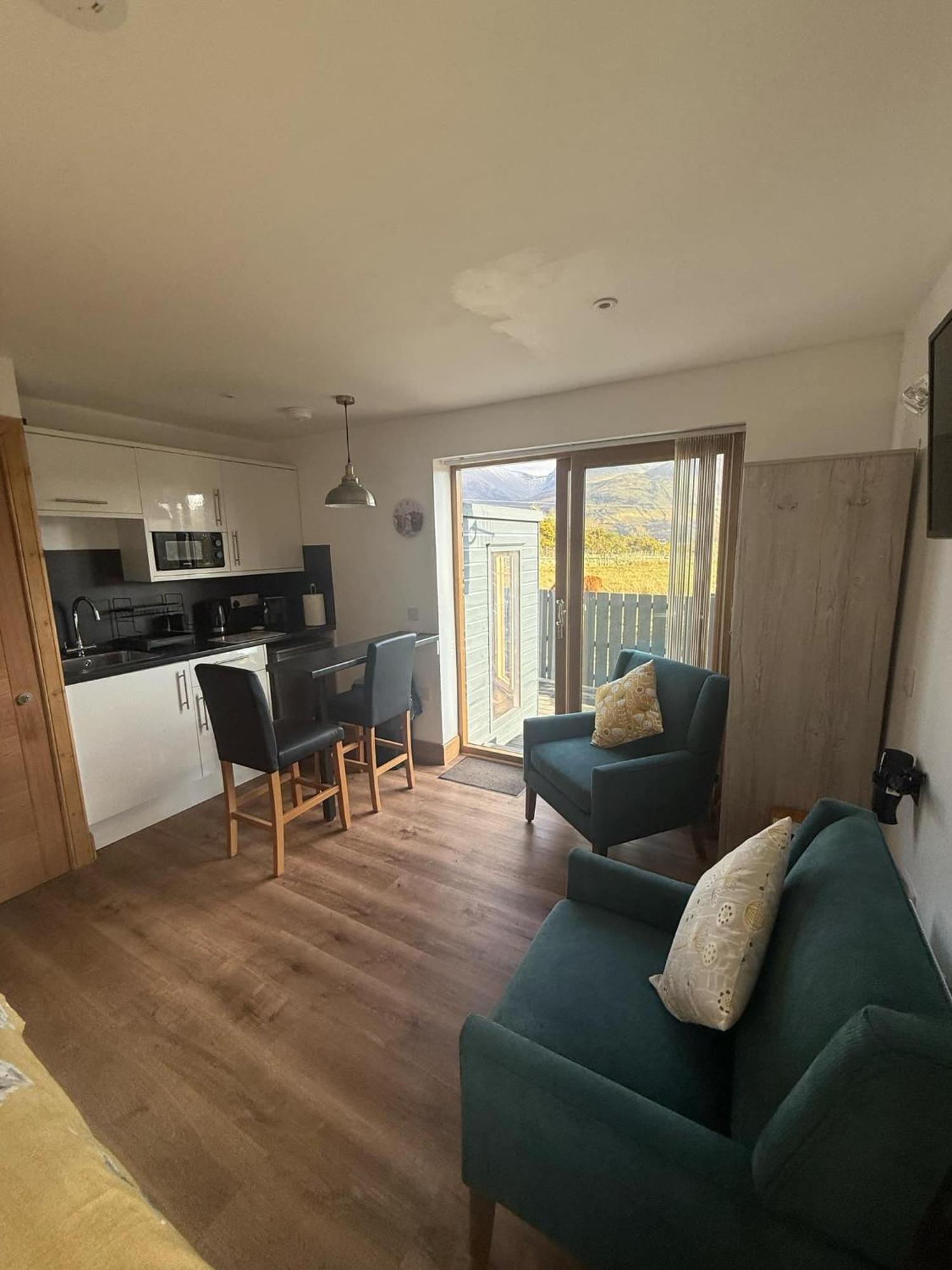 Chalet Ben Nevis Manor With Private Hot Tub