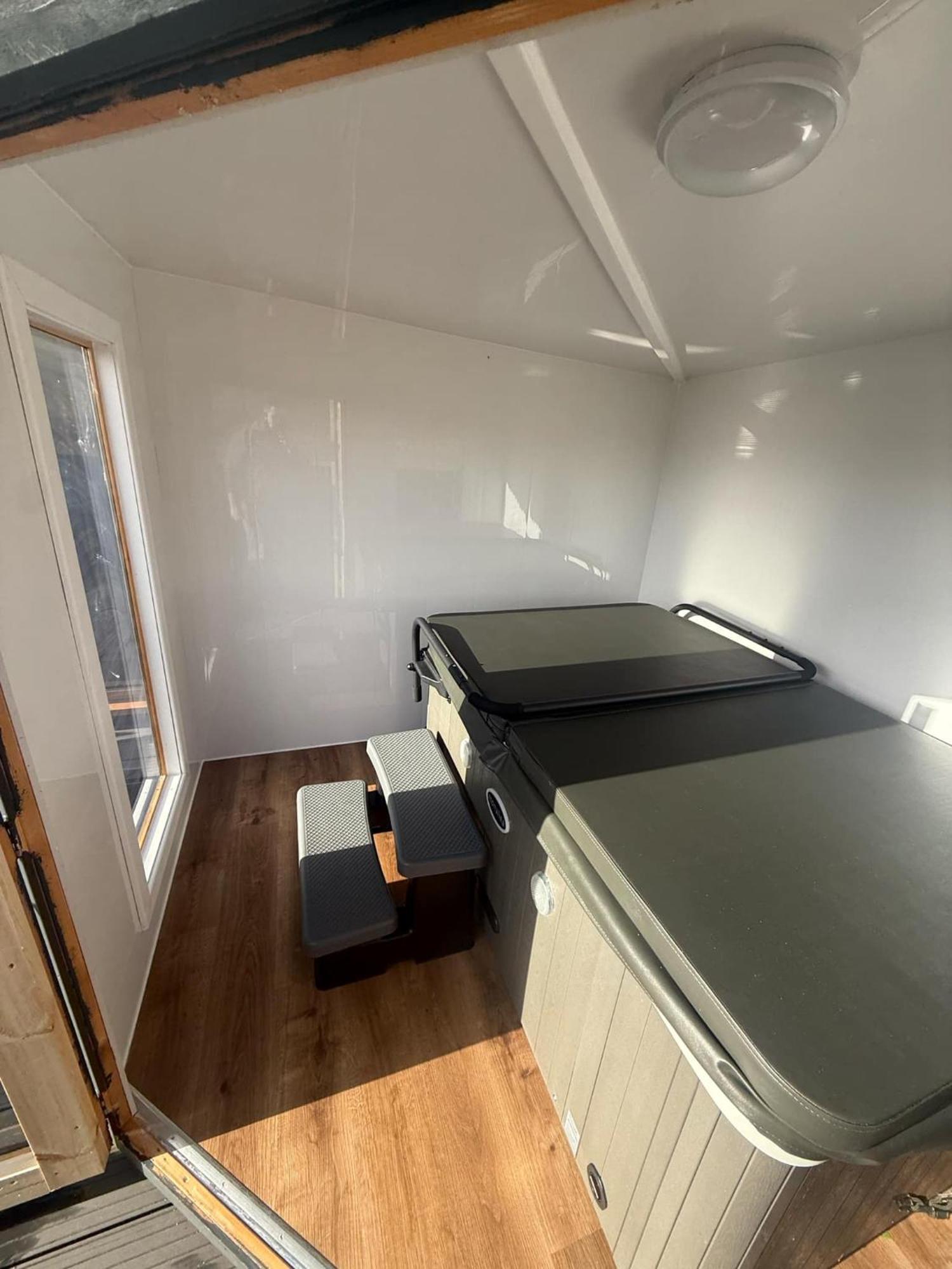 Ben Nevis Manor With Private Hot Tub * Fort William