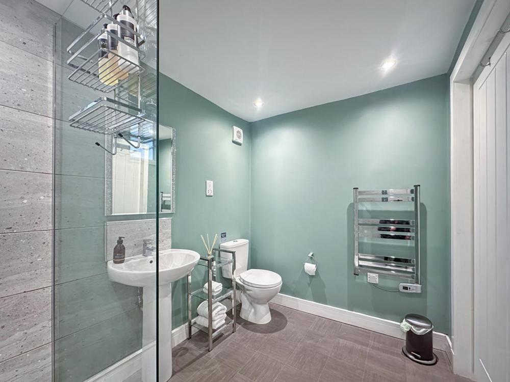 Alt-An Lodge Retreat & Lodge En-Suite Room Apartment *