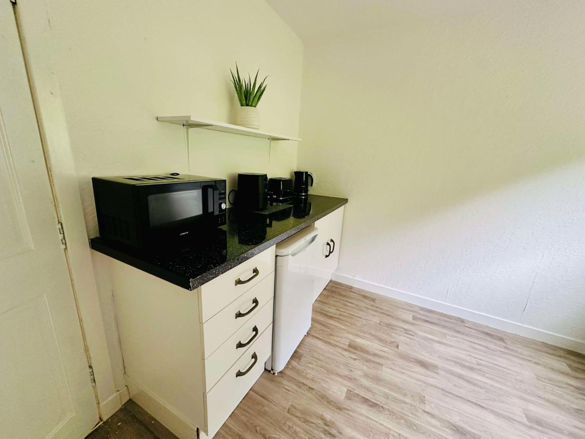 Alt-An Lodge Retreat & Lodge En-Suite Room *