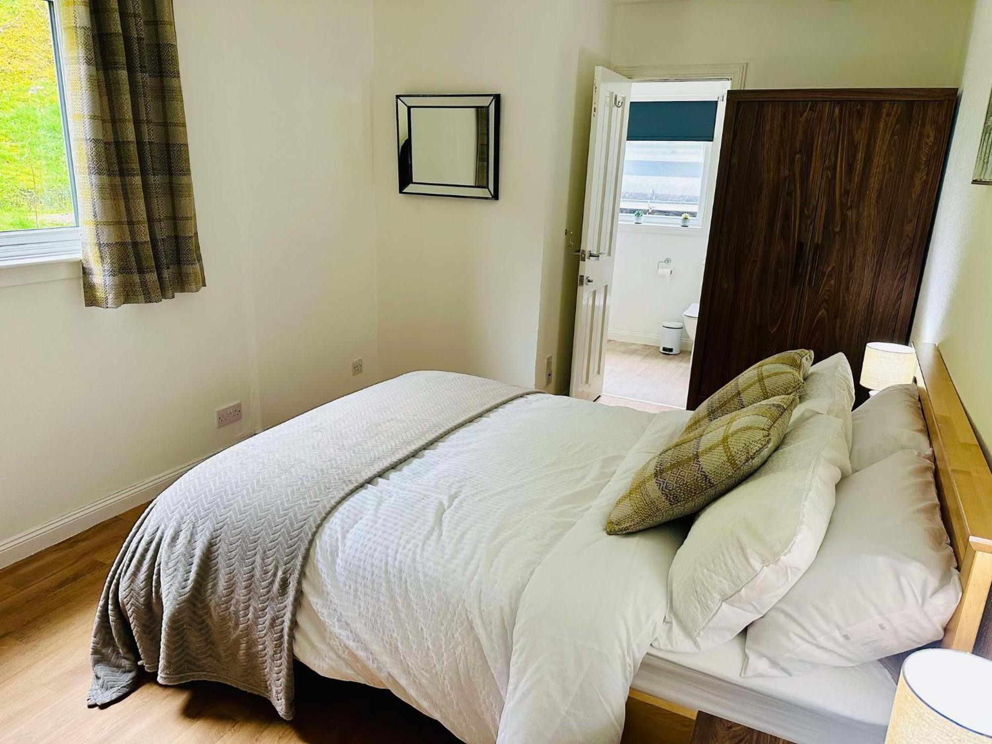 Alt-An Lodge Retreat & Lodge En-Suite Room * Fort William