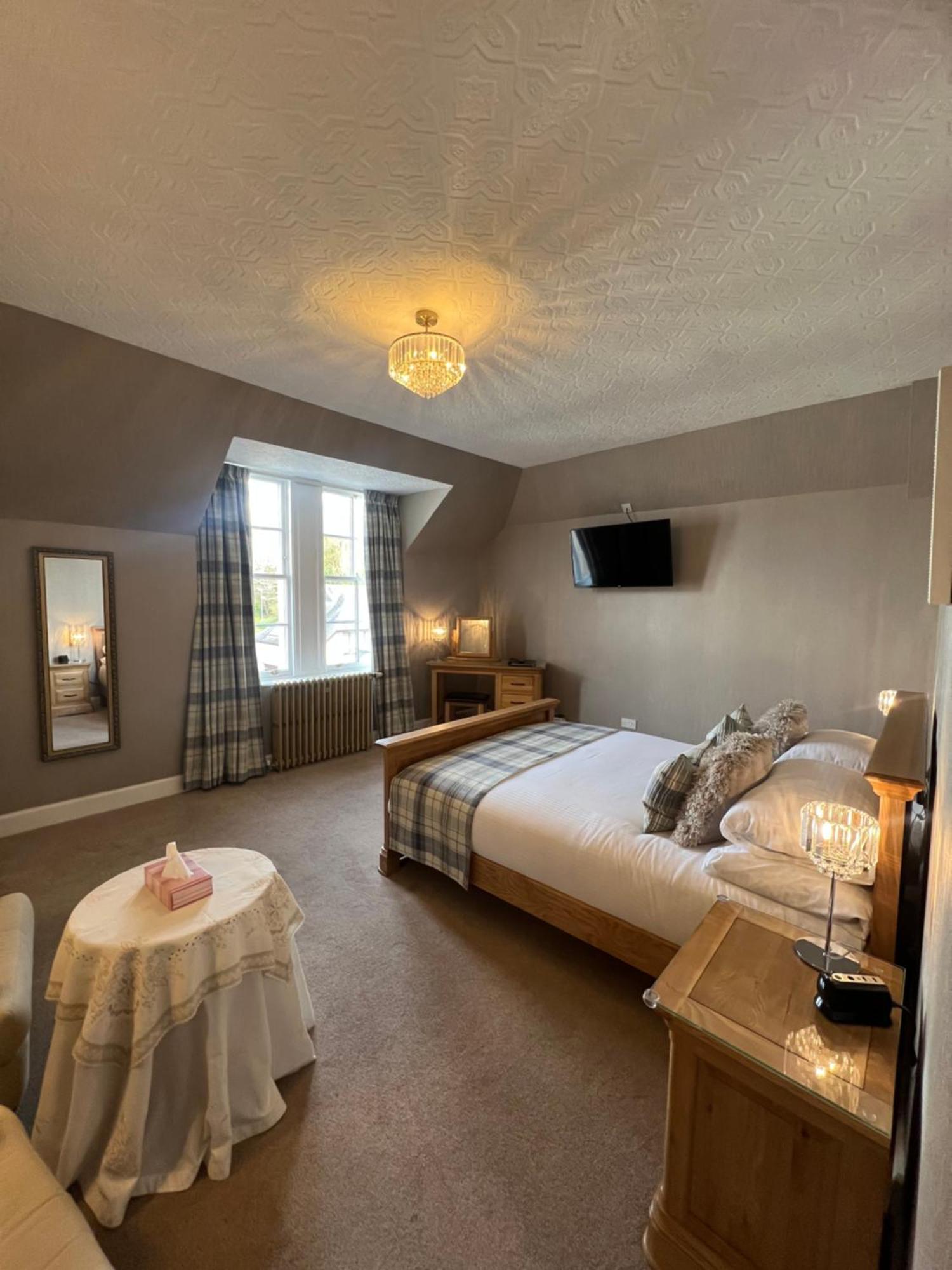 Glentower Lower Observatory Bed & Breakfast