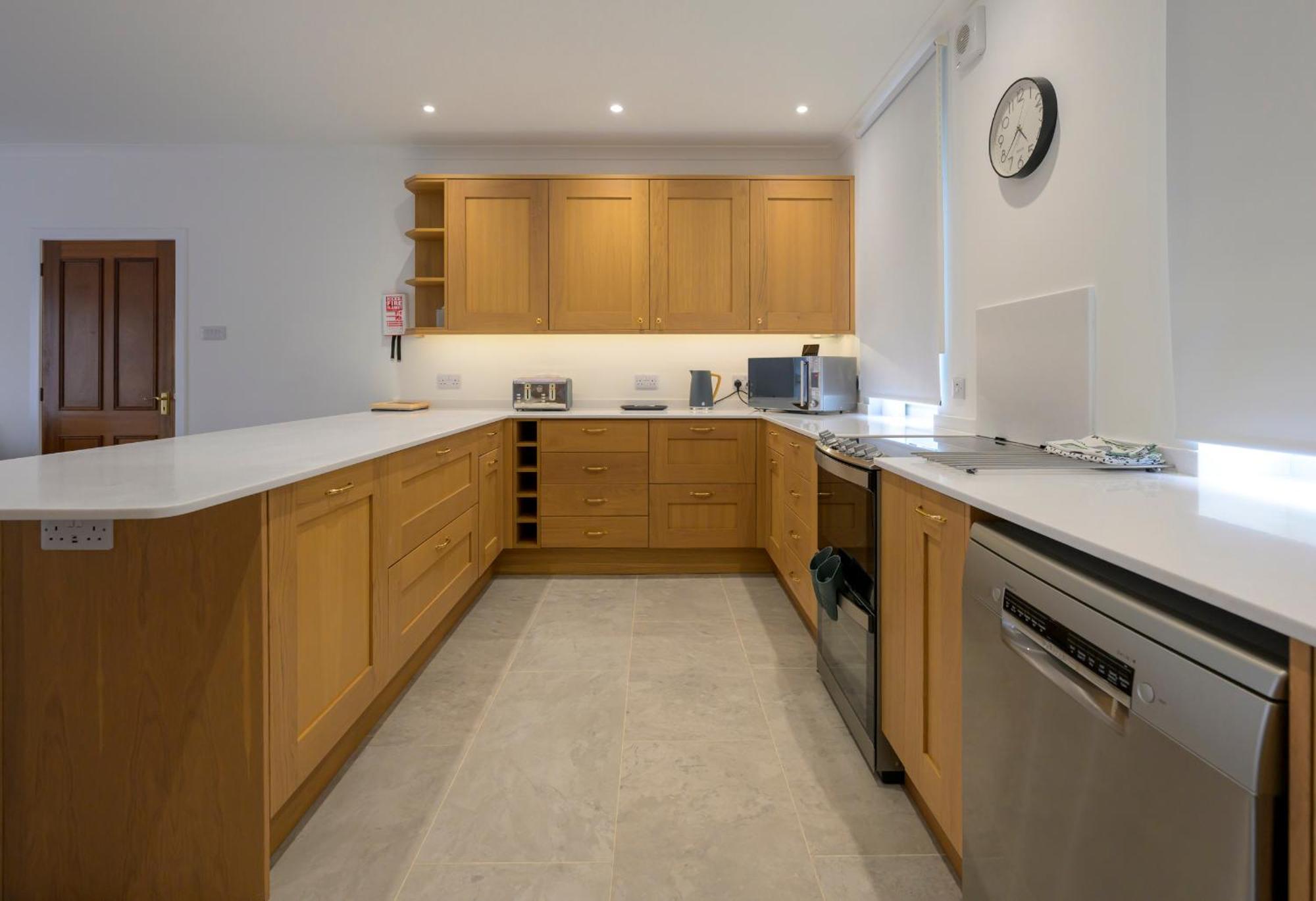 Apartment Heathercroft Apartment-quiet, 2 Bed