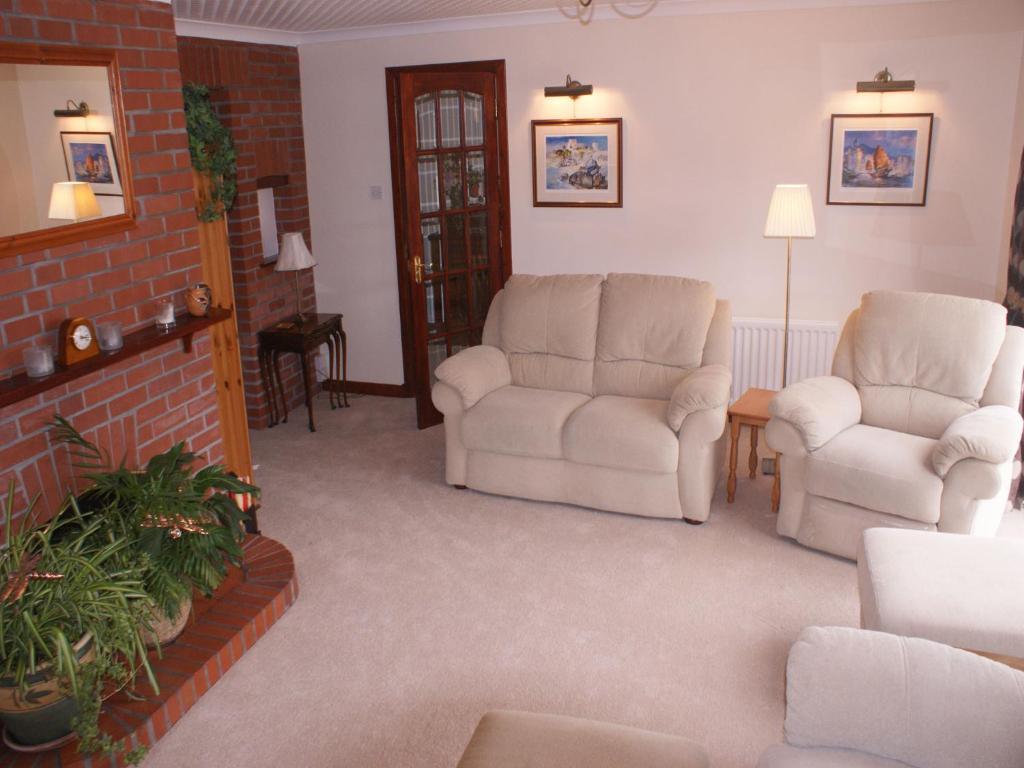 Torlundy House Guest house 4*