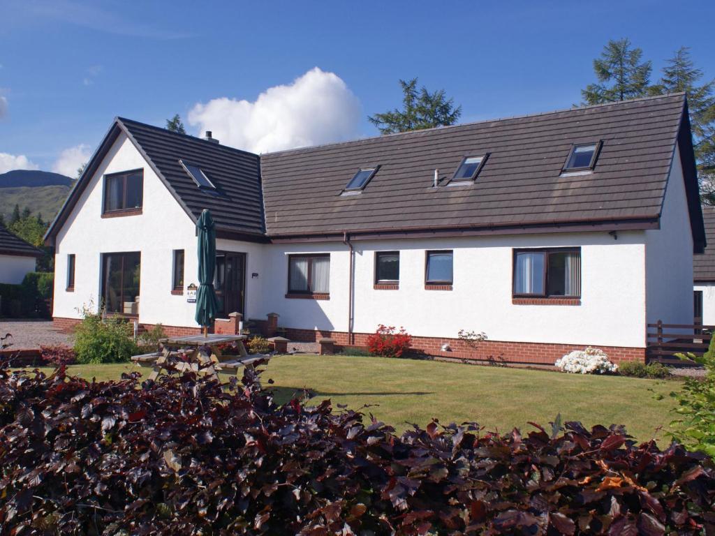 Torlundy House Guest house
