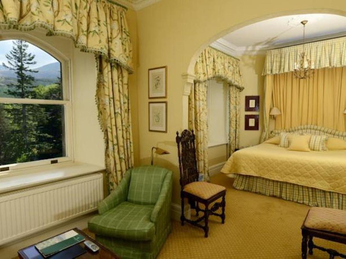 Inverlochy Castle Country house Fort William
