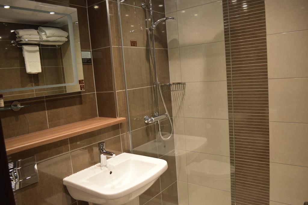 Hotel Cruachan 3*