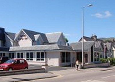 Nevis Bank Hotel Fort William