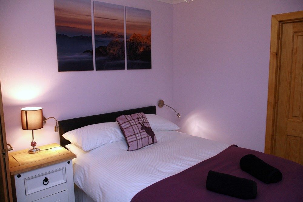 Glenlochy Apartment *