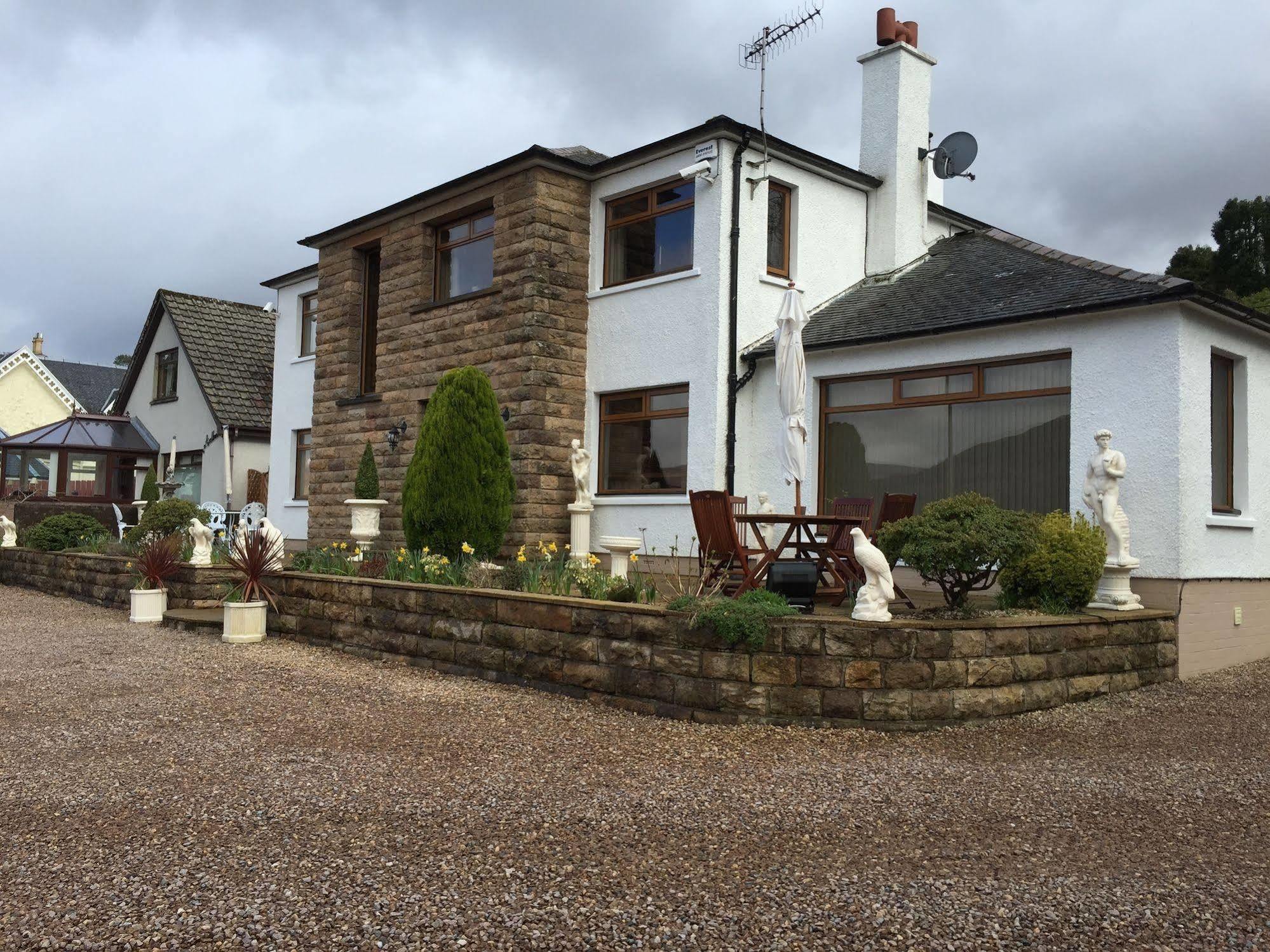 Westcourt Hotel 3*