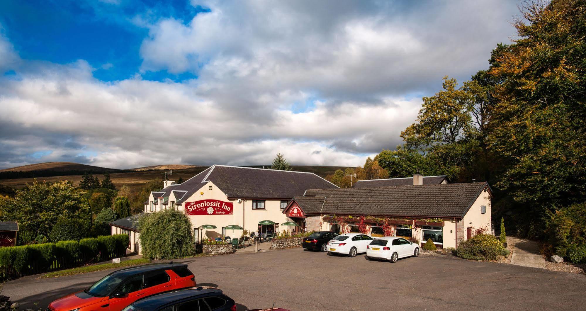 Inn The Stronlossit Fort William
