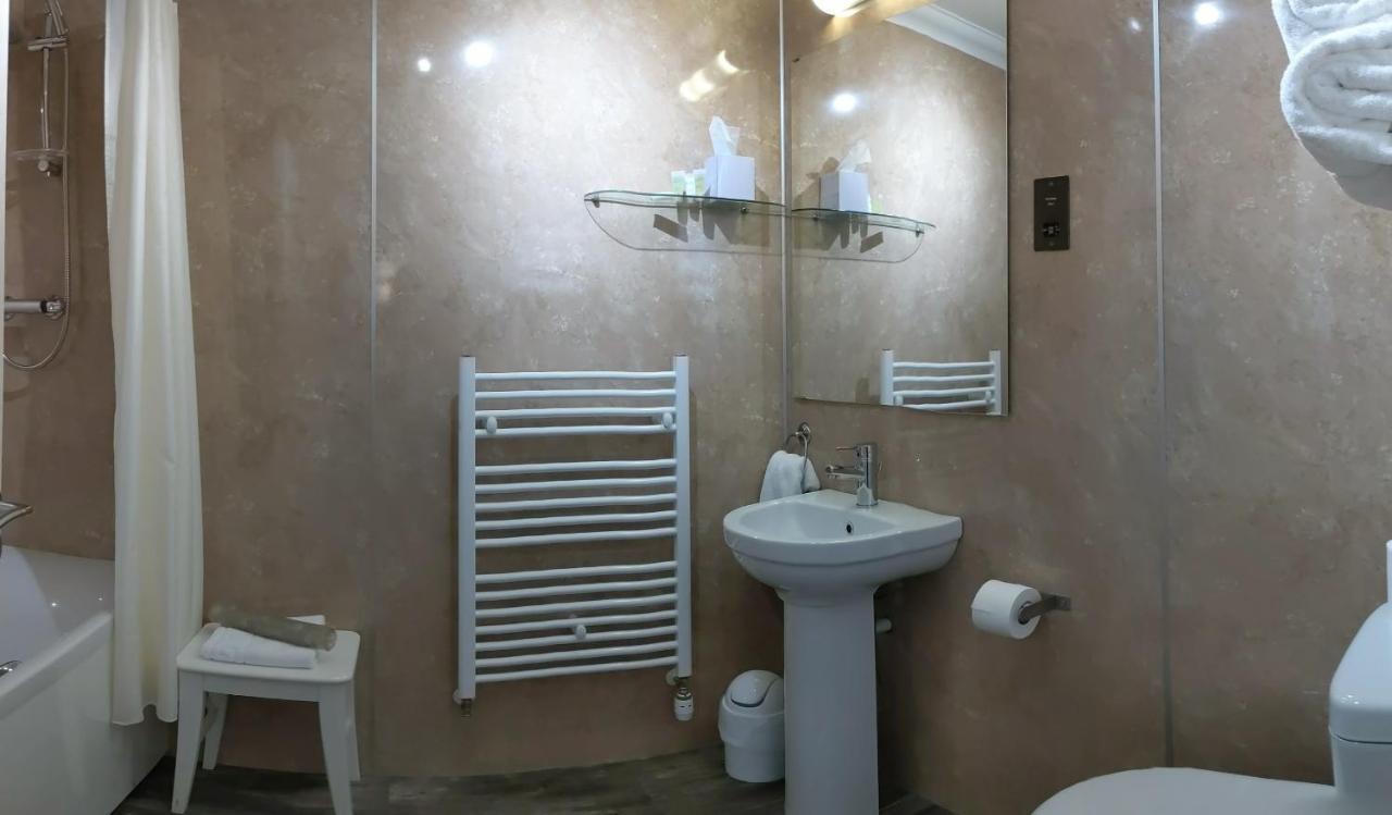 Guest house Maclean 4*