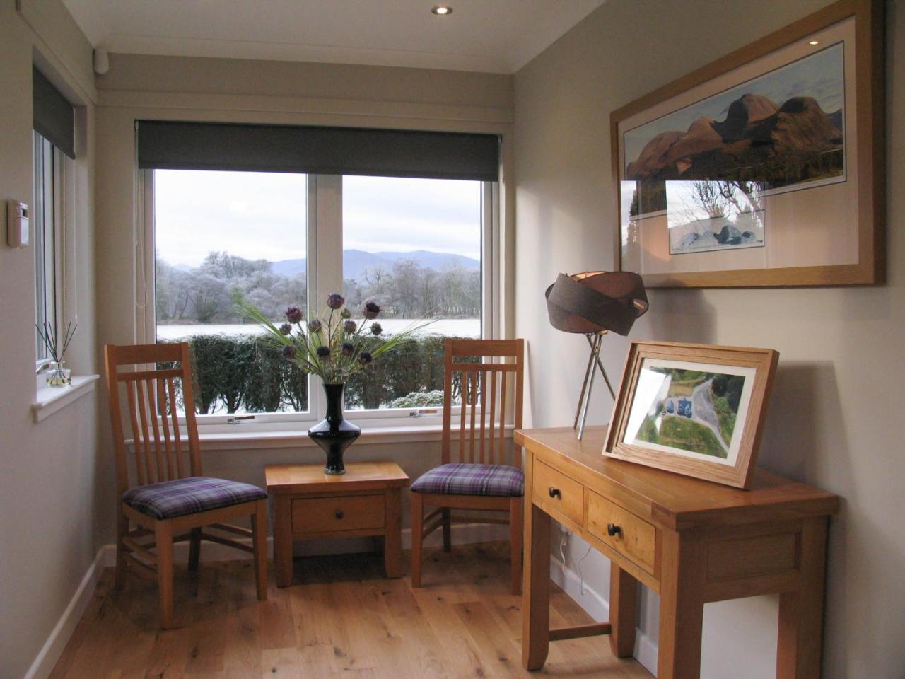 Bed & Breakfast Highwinds *