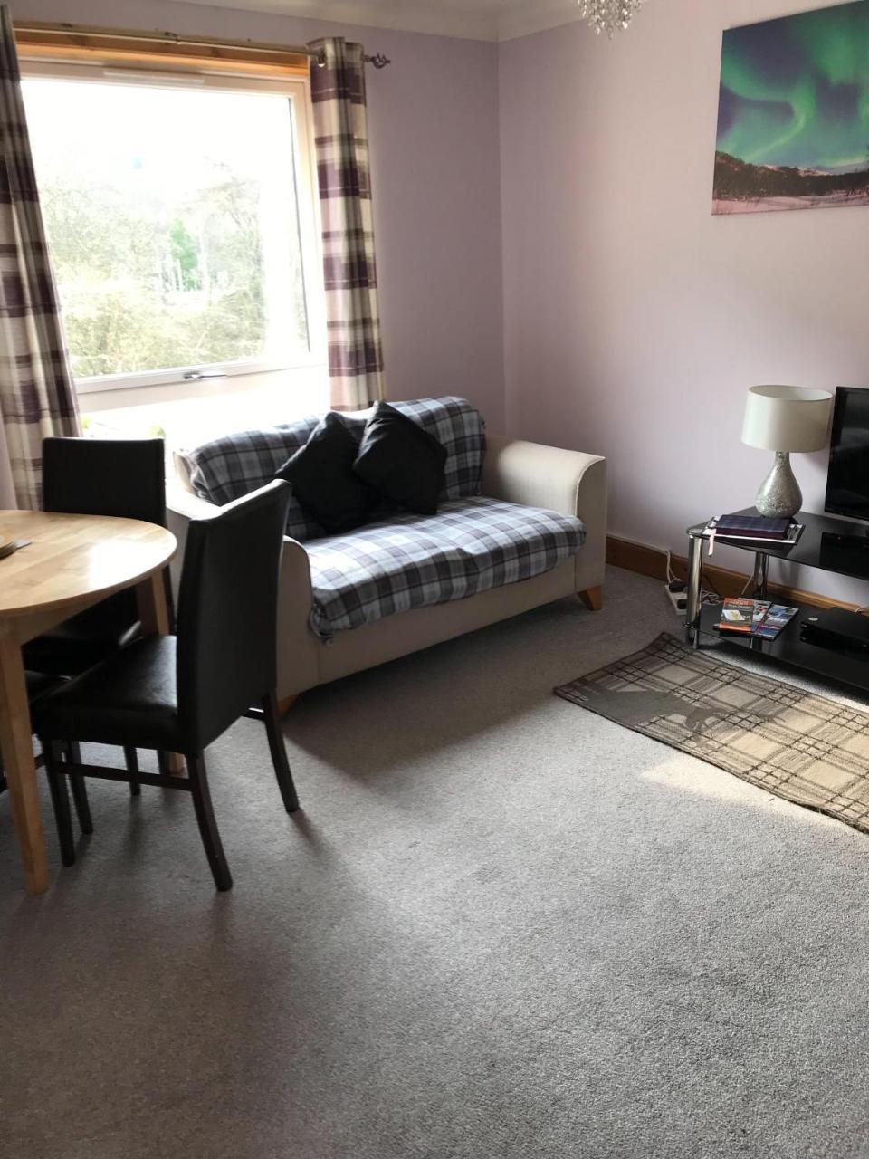 Glenlochy Nevis Bridge Apartment *