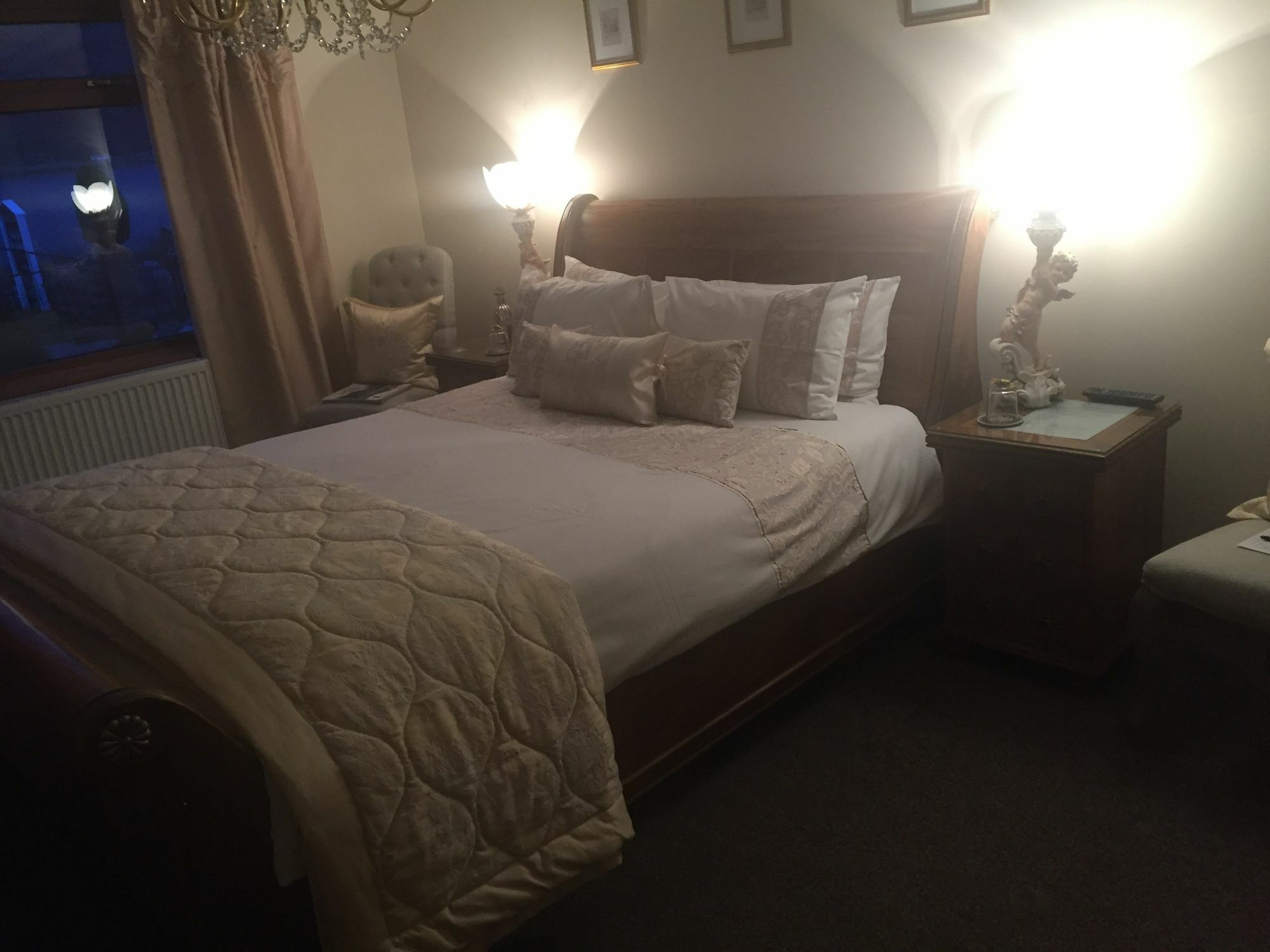 Westcourt Hotel 3*