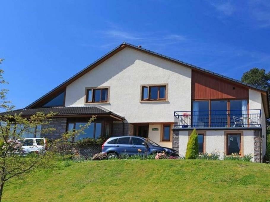 Highland Self Catering Retreat With Stunning Views