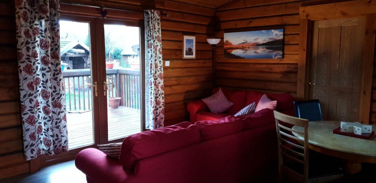 Glenmhor Log Holiday home *