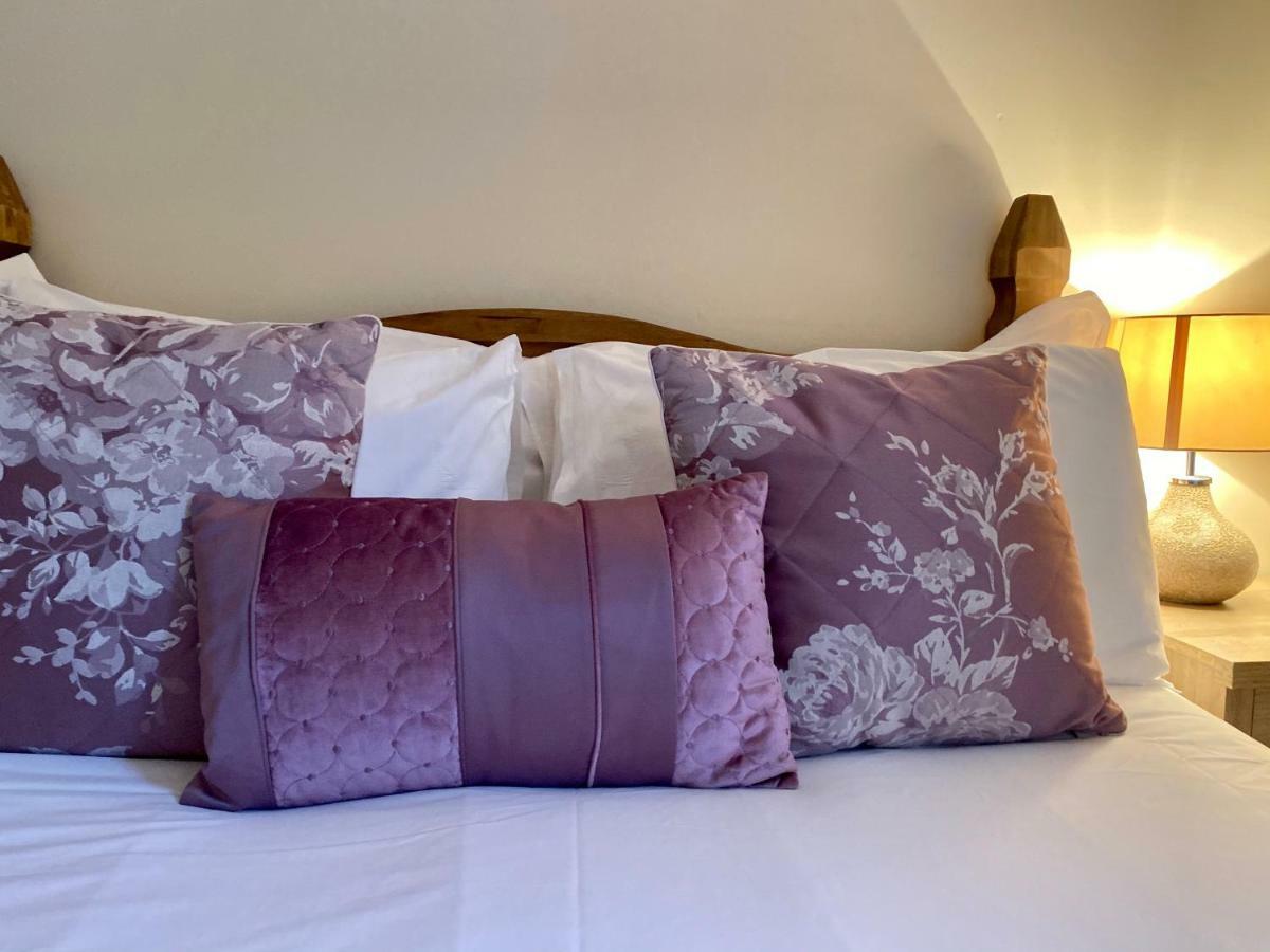 Highland Self Catering Retreat With Stunning Views *