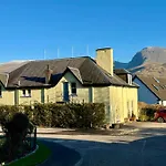 Chase The Wild Goose, By Fort William