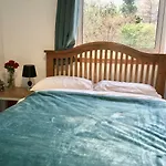 Macintosh Bed And Breakfast