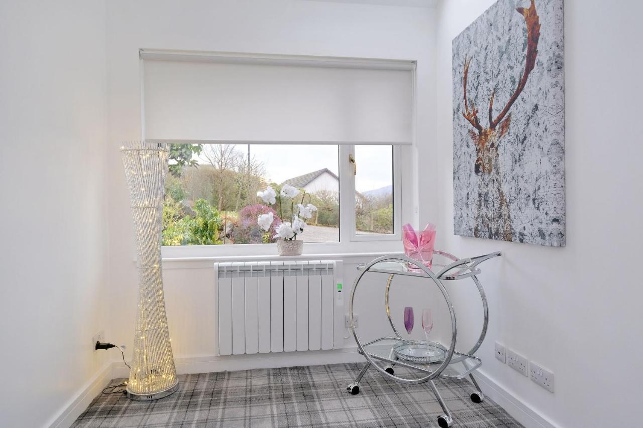 Holiday home Contemporary Highland House Close To Town And Ben Nevis *