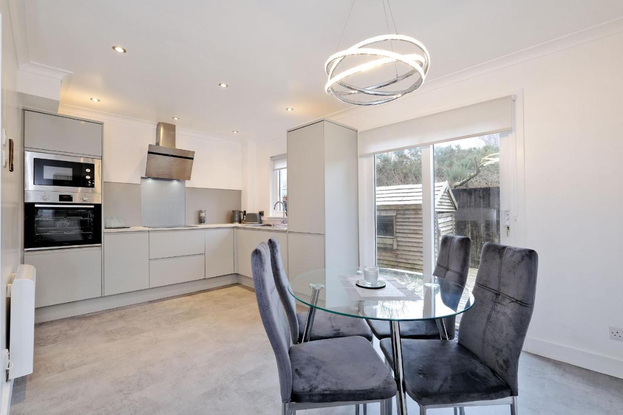 Contemporary Highland House Close To Town And Ben Nevis Fort William