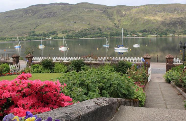 Myrtle Bank * Fort William