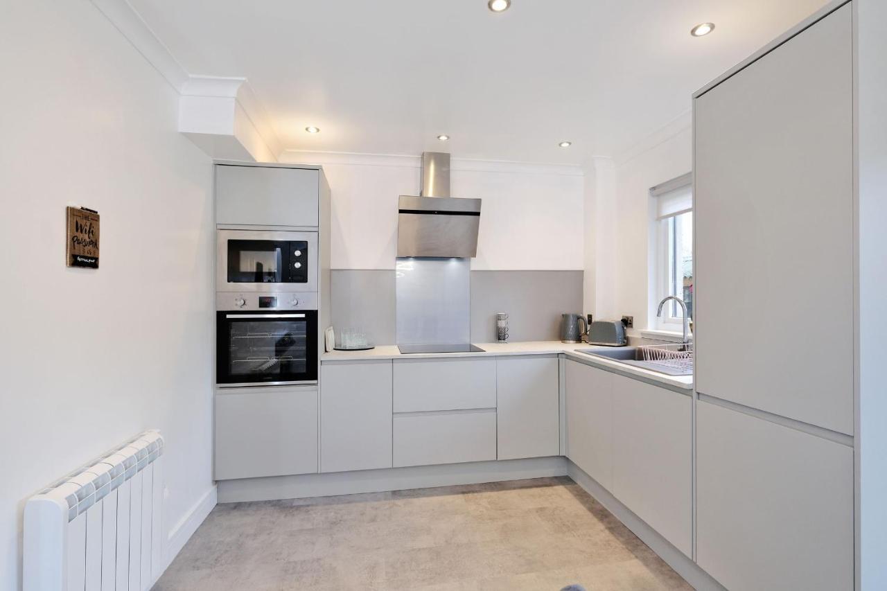 Contemporary Highland House Close To Town And Ben Nevis Fort William