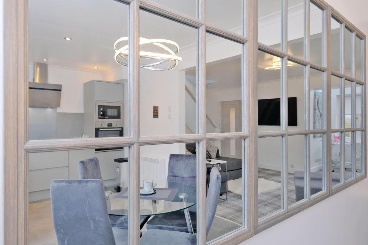 Contemporary Highland House Close To Town And Ben Nevis Fort William
