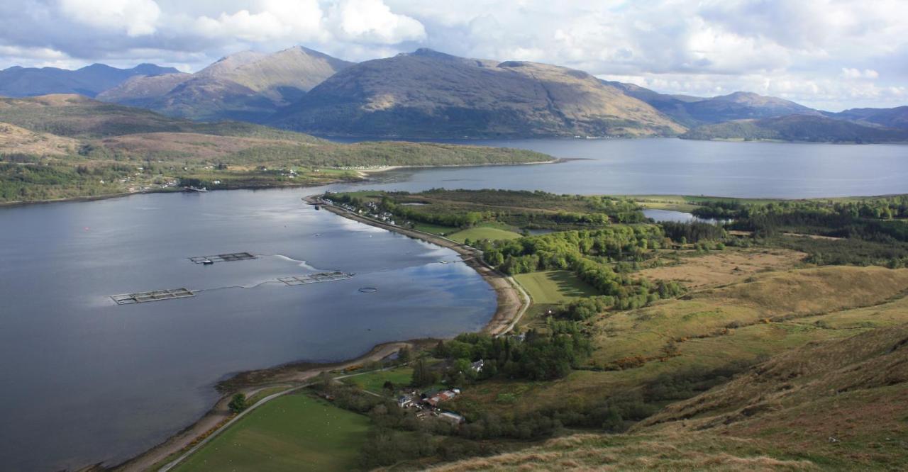 The * Fort William