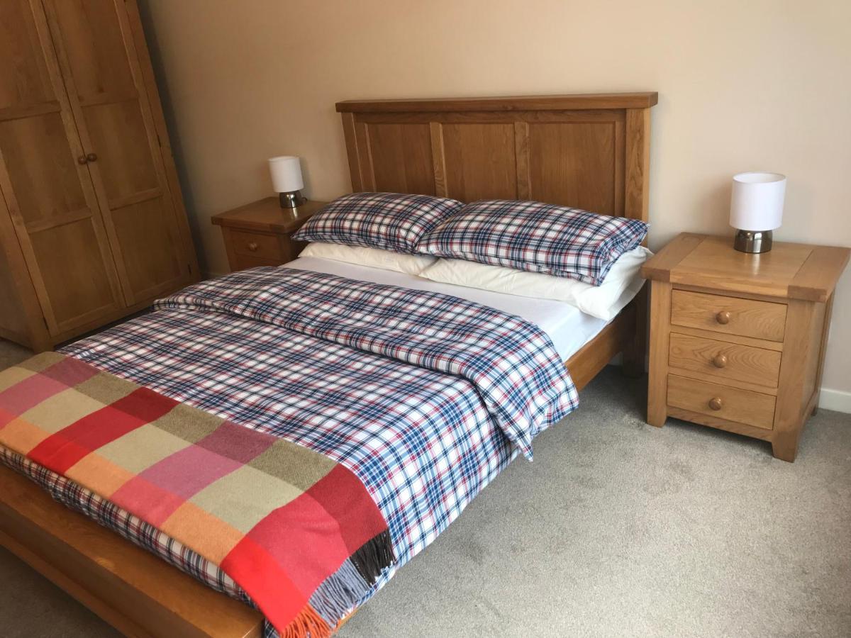 Borrodale, One Bedroom With Balcony And Loch View. * Fort William