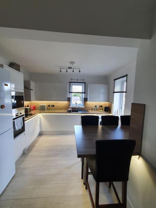 William Lovely Flat Location *