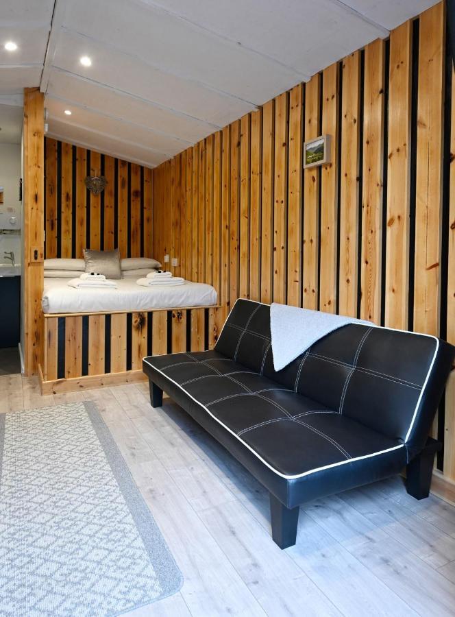 Woodshed Pod *