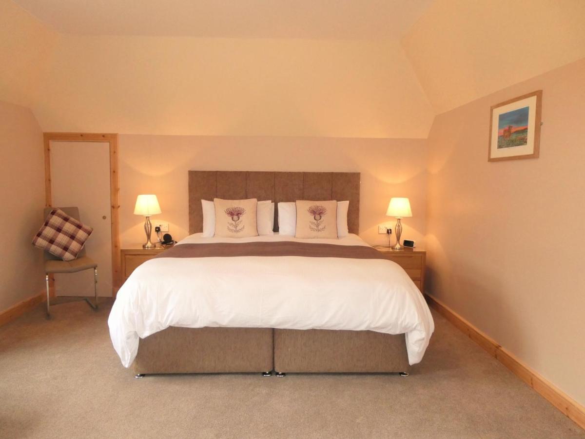 The Willows Guest house 4*