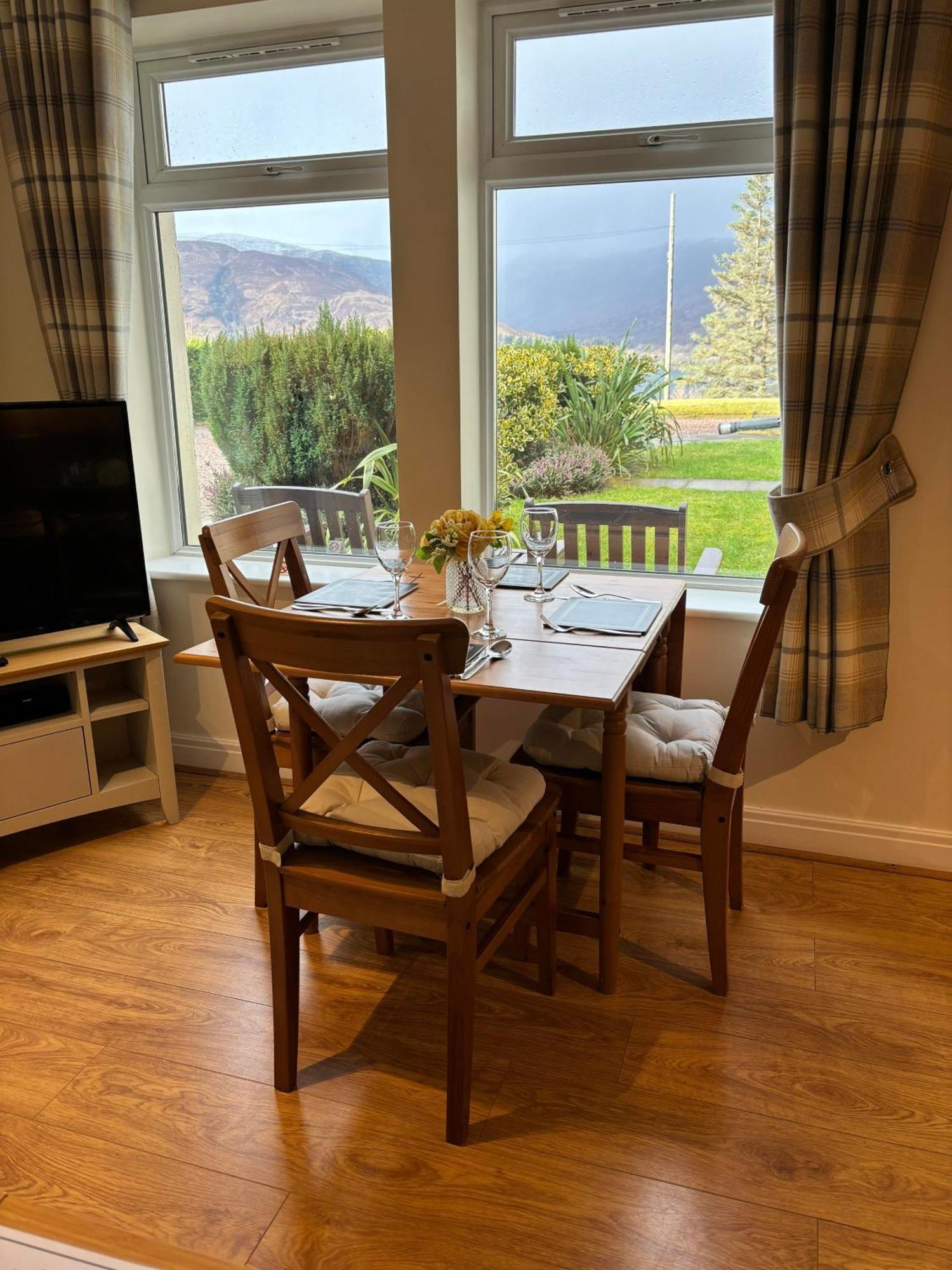 Apartment Conaglen, Glenloch View, William 2-bedroom Loch Side Flat *