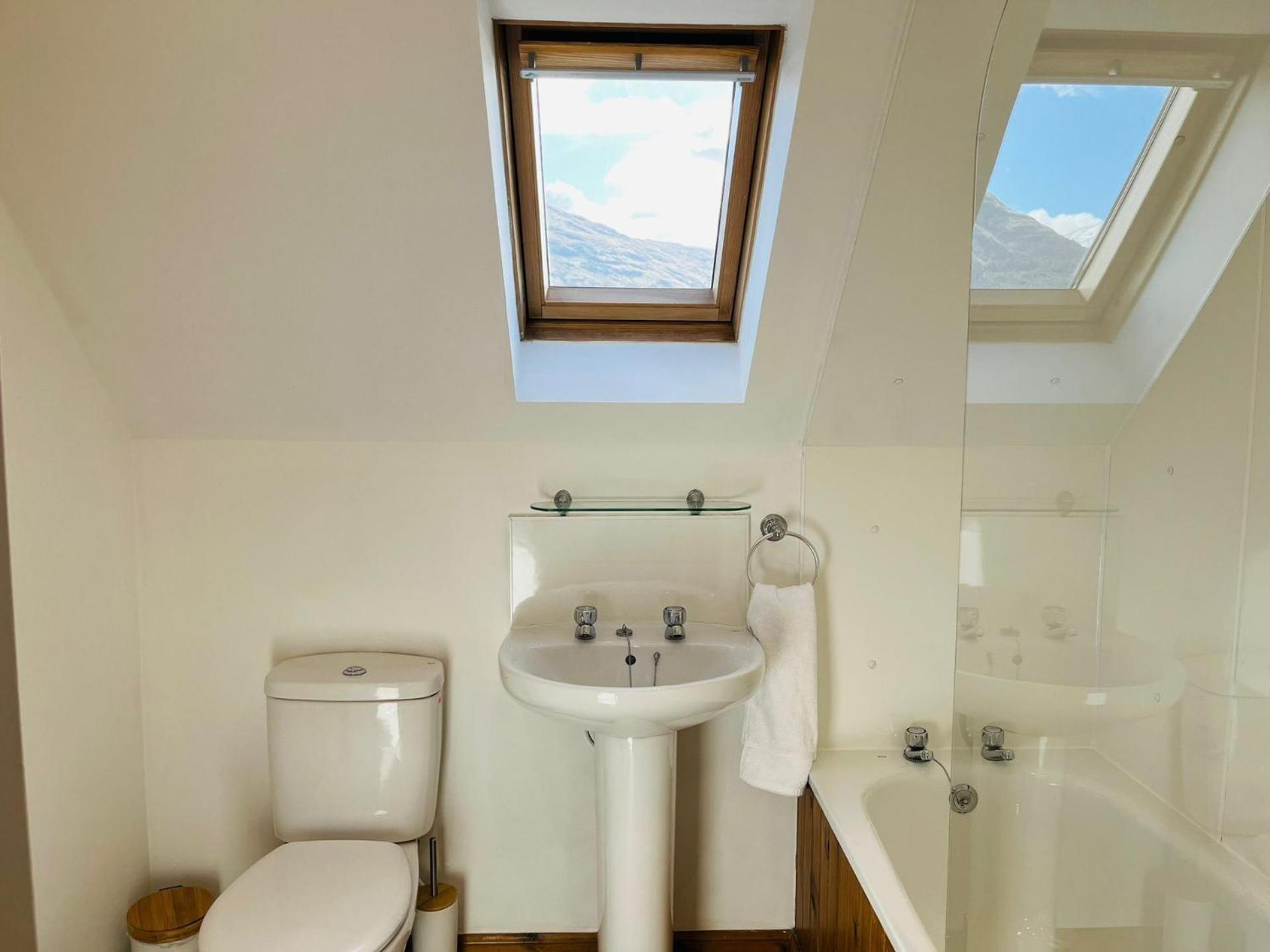 Avoca House * Fort William