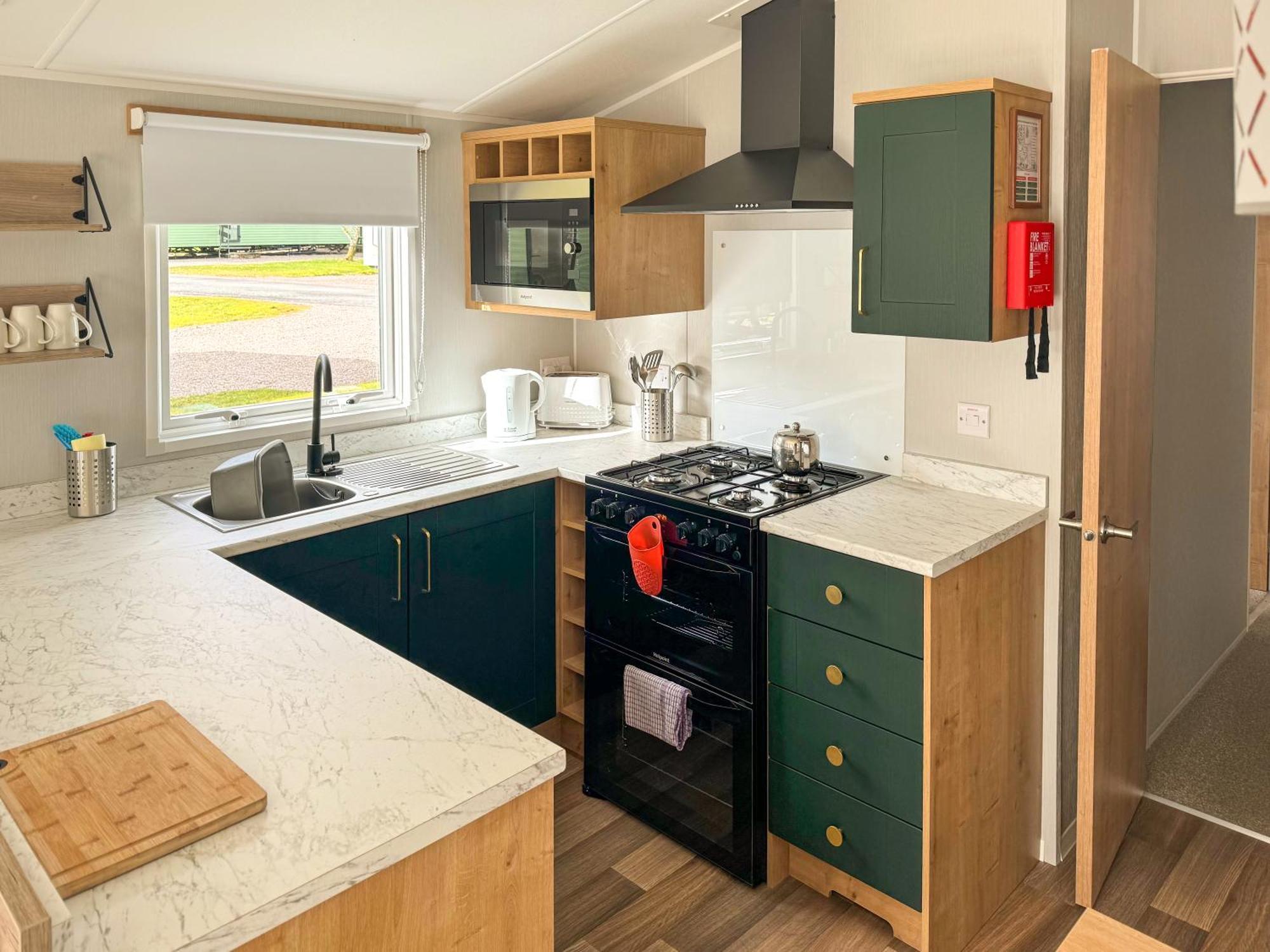 Glen Nevis Holidays Holiday park 4*