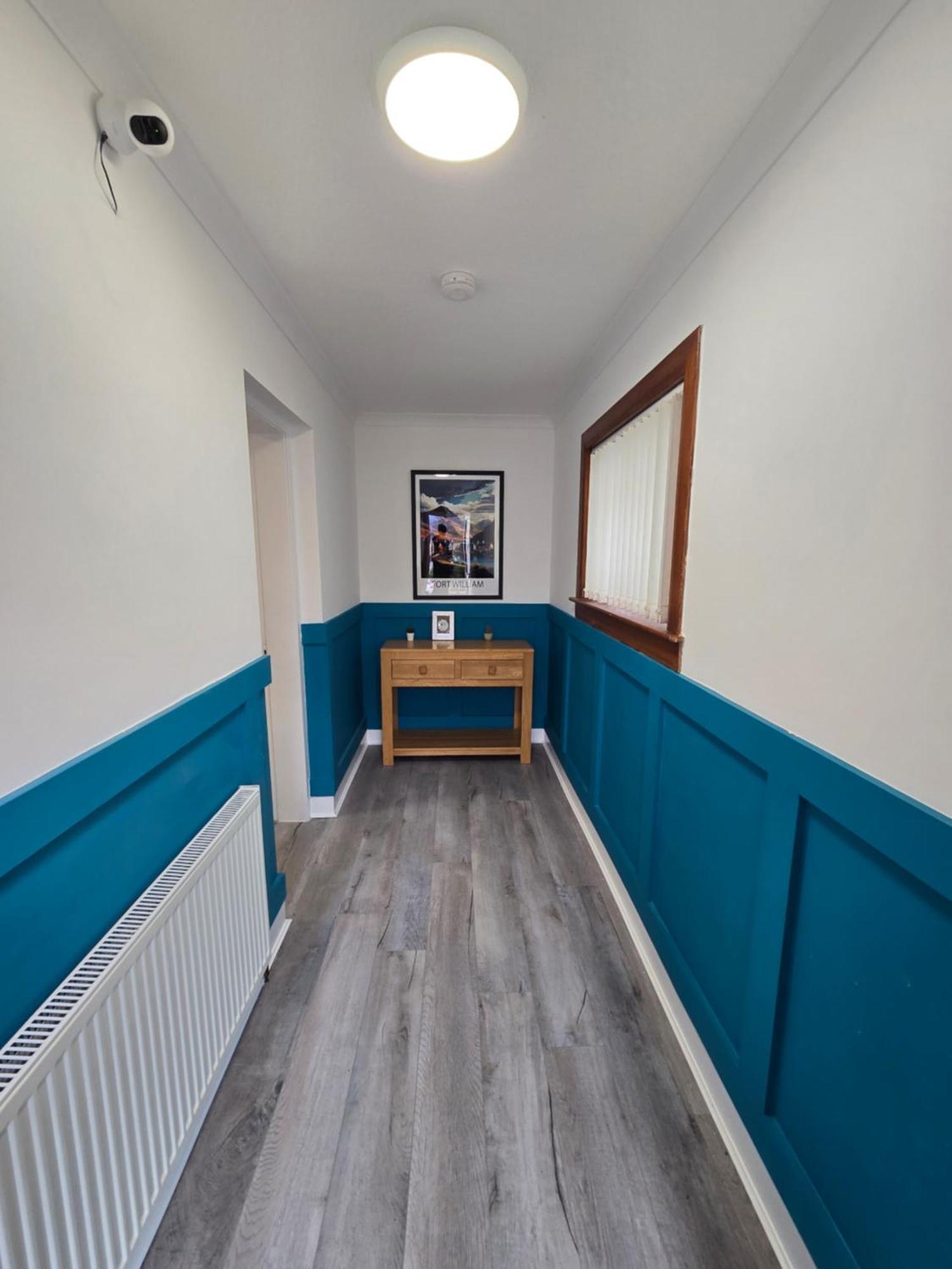 Aldourie Apartment *